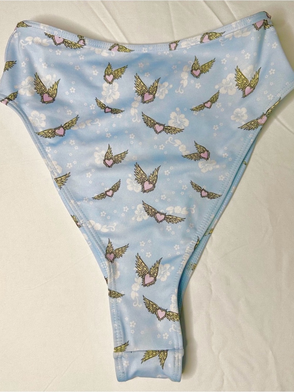 Small Frankies Bikinis
Blue Winged Hearts
Hipster High Waist
Bikini Bottom Swim